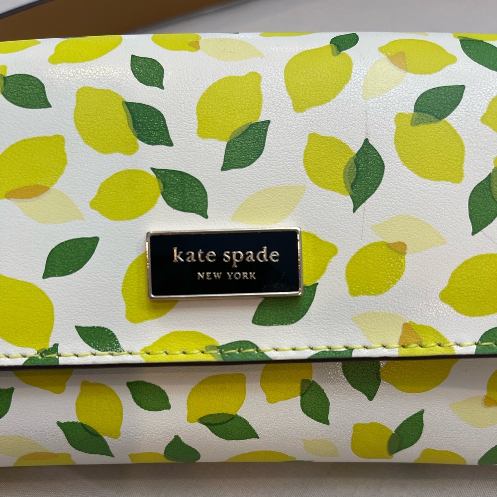Kate Spade Leather Belt Bag, Fanny Pack, Wallet. Lemon print. Size L/XL